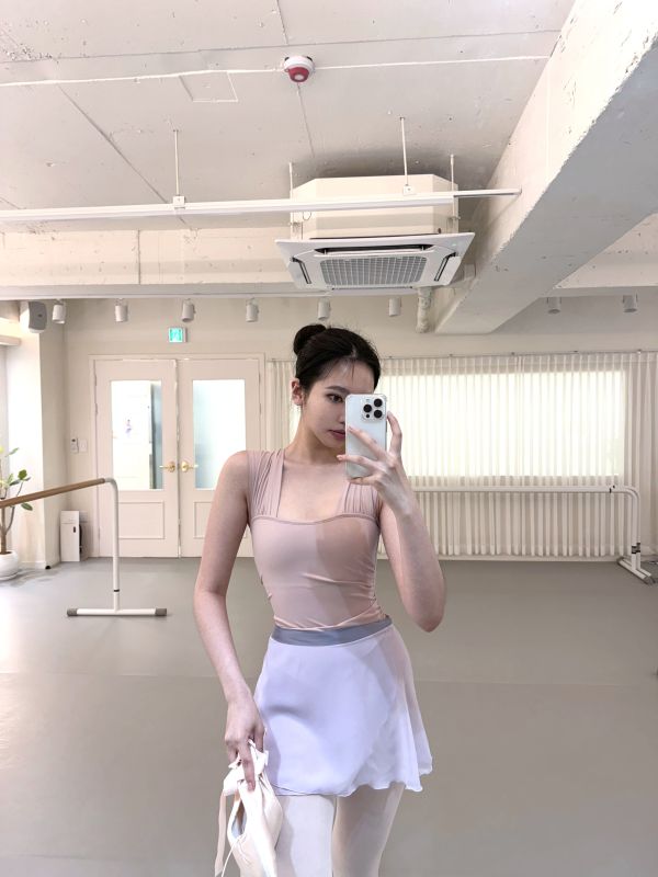 韓國Ballessimo - Wide shoulder粉色舞衣 (와이드 숄더) 