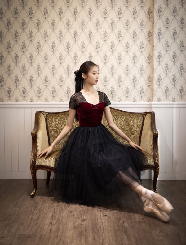 韓國iilaire - Clare velvet Wine短袖舞衣 