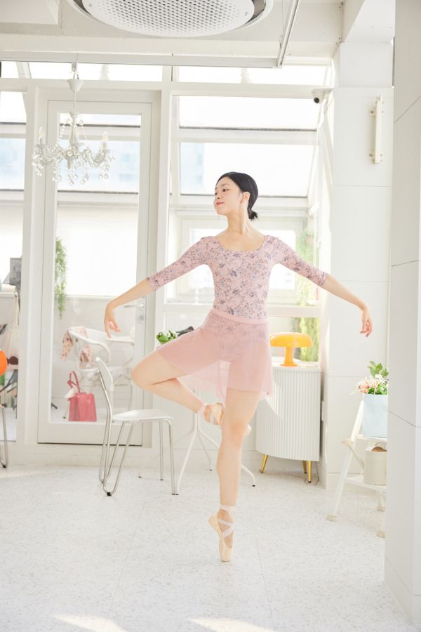 韓國Entrechat - Floral Whisper長袖舞衣 (Dusty Rose) 