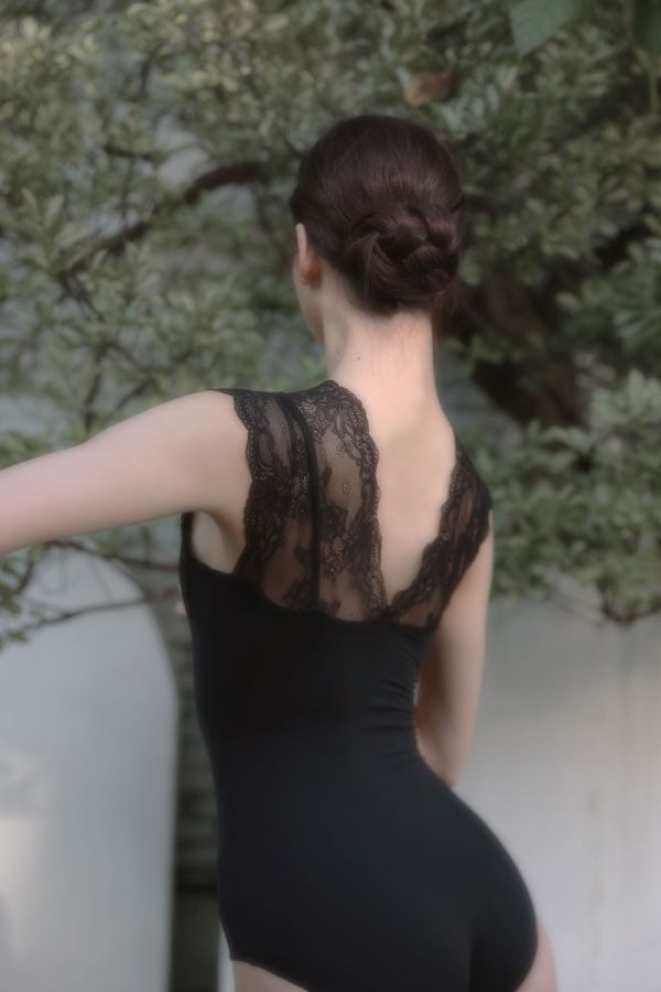 韓國Bonanza - Lace優雅舞衣 (All Black) 