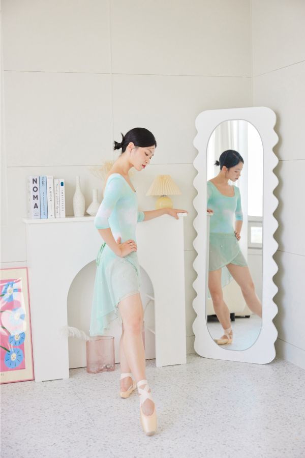 韓國Entrechat - Cloud Dream長袖舞衣 (Light Green) 