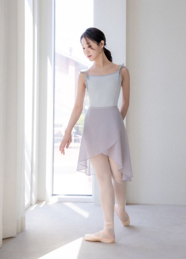 韓國LucyAlice - Two Tone蝴蝶結吊帶舞衣 (三色) 