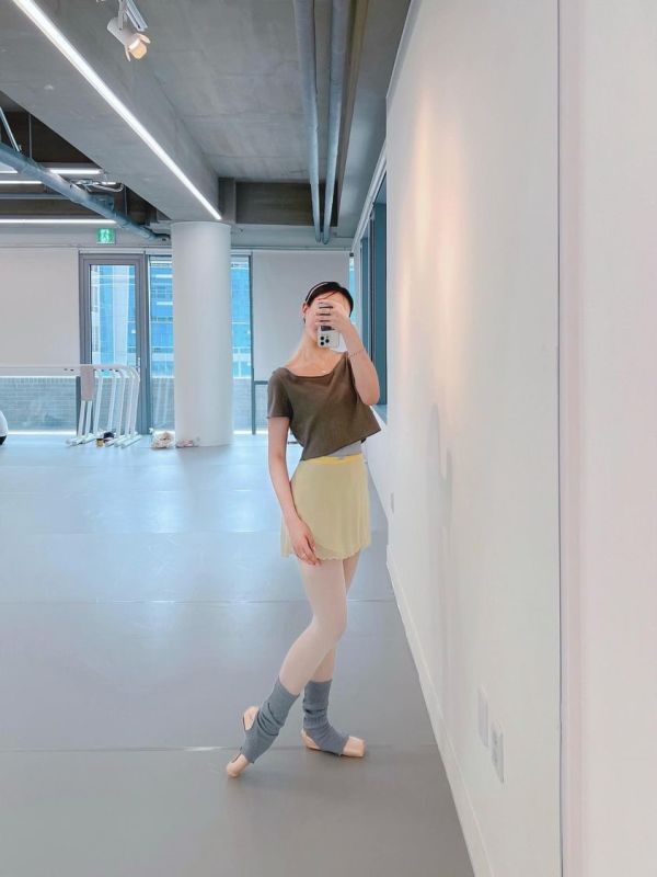 韓國Bonanza - Dacquoise短版上衣 (五色) 