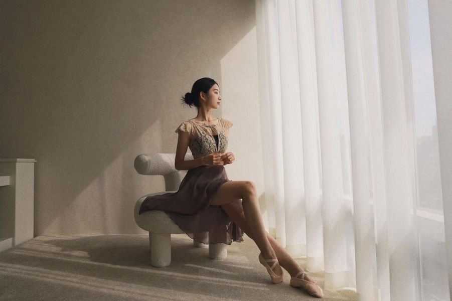 韓國Lenique - Black swan鋼管上衣+短褲 (Beige) 