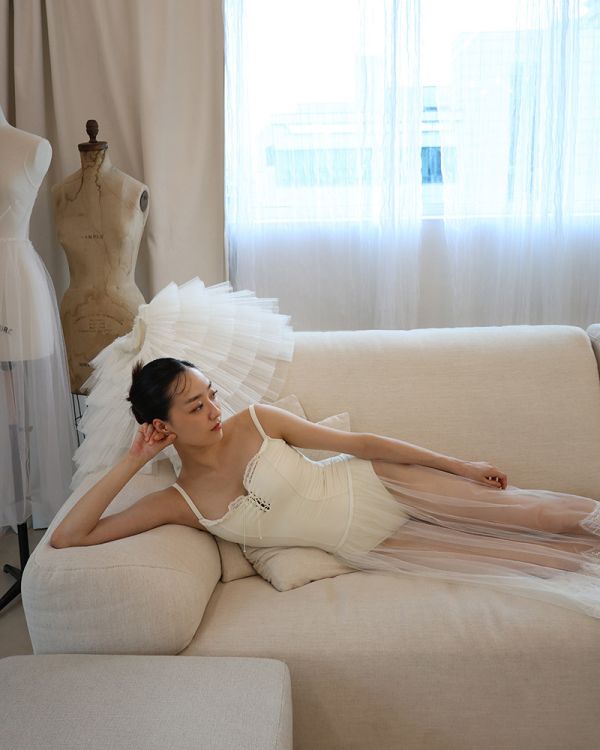 韓國LEVDANCE - Charlotte細肩帶舞衣 (兩色) 샬롯 