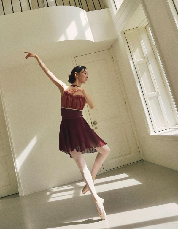 韓國Etruah - Kamiyu芭蕾舞衣 (Wine) 