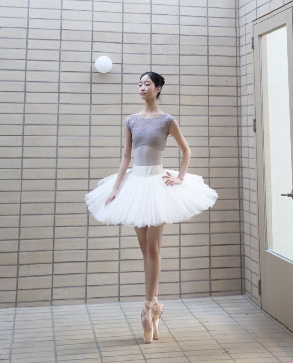 韓國BBP Roject - Abell lace舞衣 (兩色) 