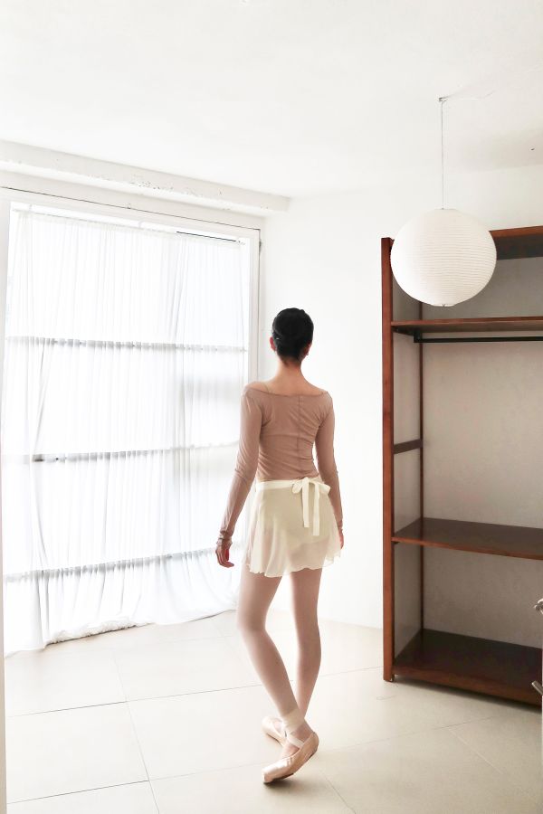 韓國Ballessimo - Scoop-neck Sheer上衣罩衫 (四色) 