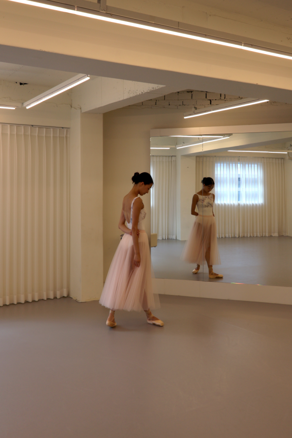 韓國LEVDANCE - Louise boatneck舞衣 (兩色) 루이즈 