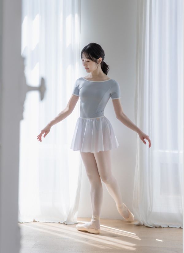 韓國LucyAlice - Full Mini鬆緊帶舞裙 (兩色) 