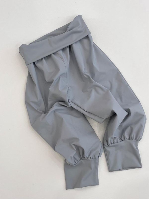 韓國MIGNON - 排汗七分褲 (兩色) 