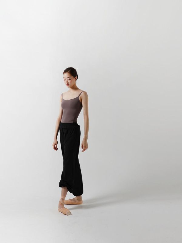 韓國LEVDANCE - Laura排汗長褲 (JET BLACK) 로라 웜업 팬츠 