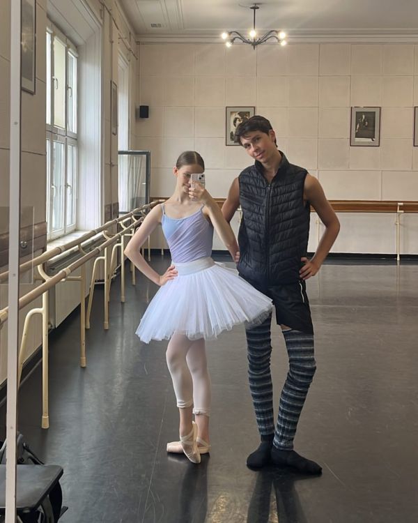 韓國La Scala - Angel`s wing舞衣 (三色) 