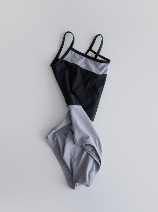 韓國LucyAlice - Dreamy吊帶舞衣 (兩色) 