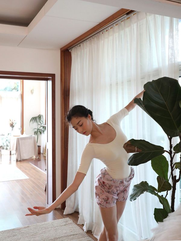 韓國LEVDANCE -  jane五分袖舞衣 (兩色) 제인 