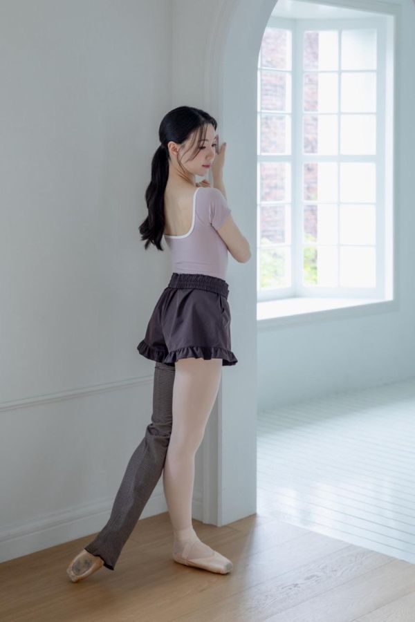 韓國LucyAlice - Air Frill短褲 (三色) 