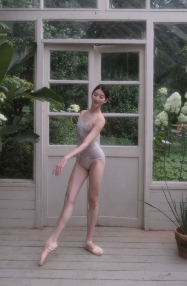 韓國Bonanza - Lunar舞衣 (루나) 