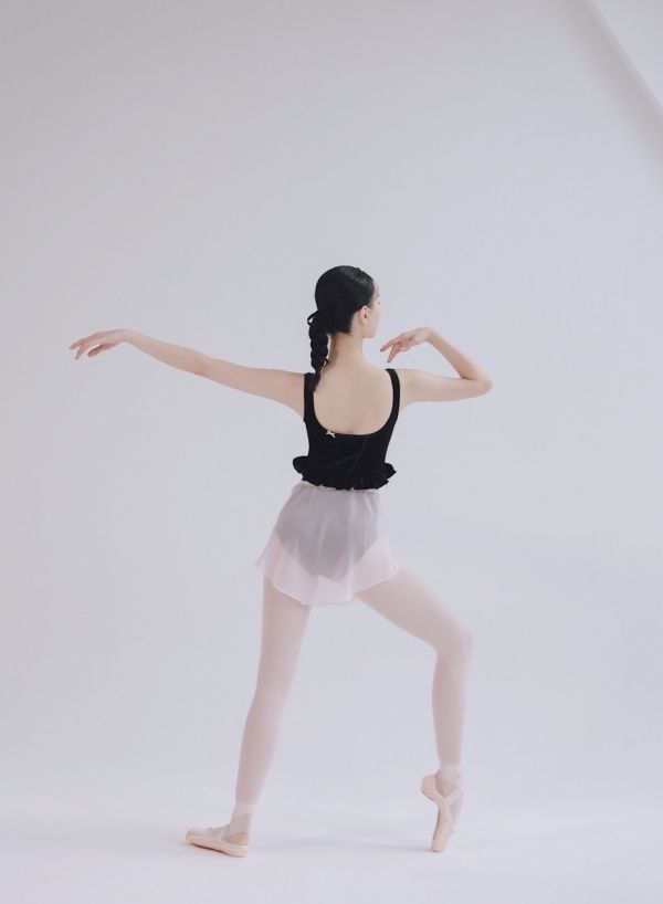 韓國Ode on tutu - Jennie Black舞衣 