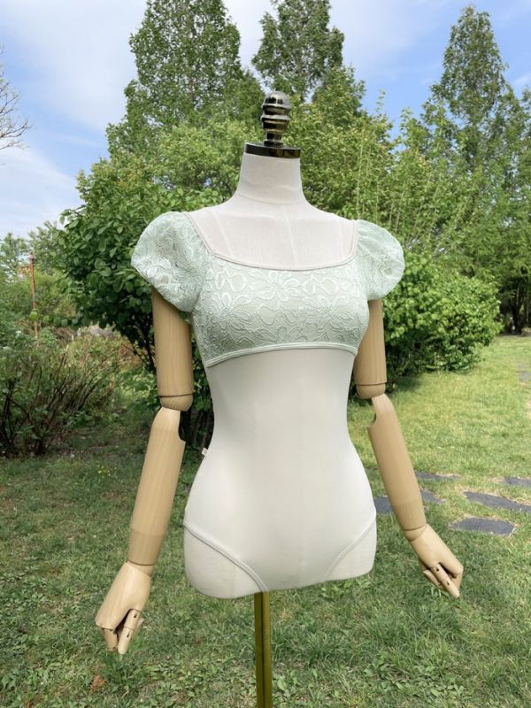 韓國iilaire - Aurora短袖舞衣 (兩色) 