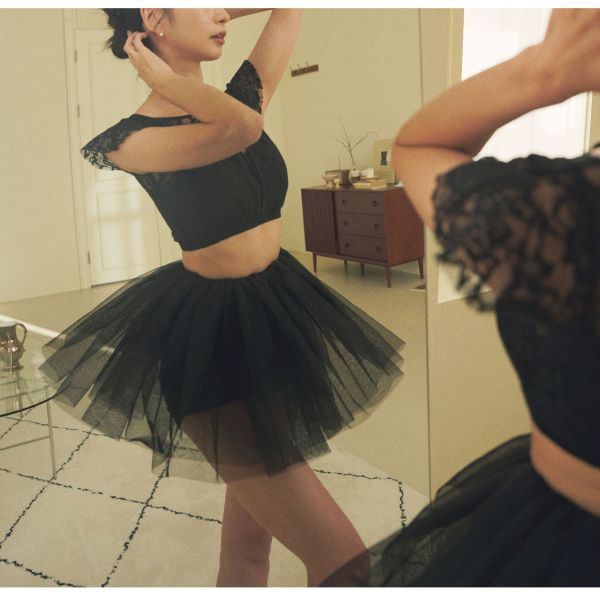 韓國Lenique - Black swan鋼管上衣+短褲 (Black) 