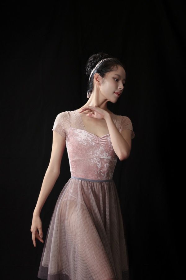 韓國iilaire - Clare velvet Rose短袖舞衣 