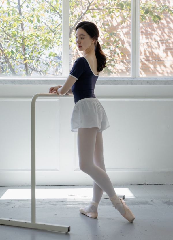 韓國LucyAlice - Ballet舞蹈短褲 (四色) 