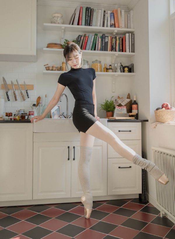 韓國LucyAlice - Soft膝上款襪套 (八色) 