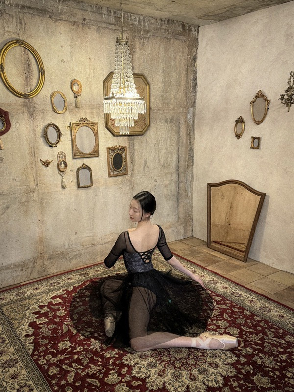 韓國iilaire - Laura Pearl雙層長版舞裙 