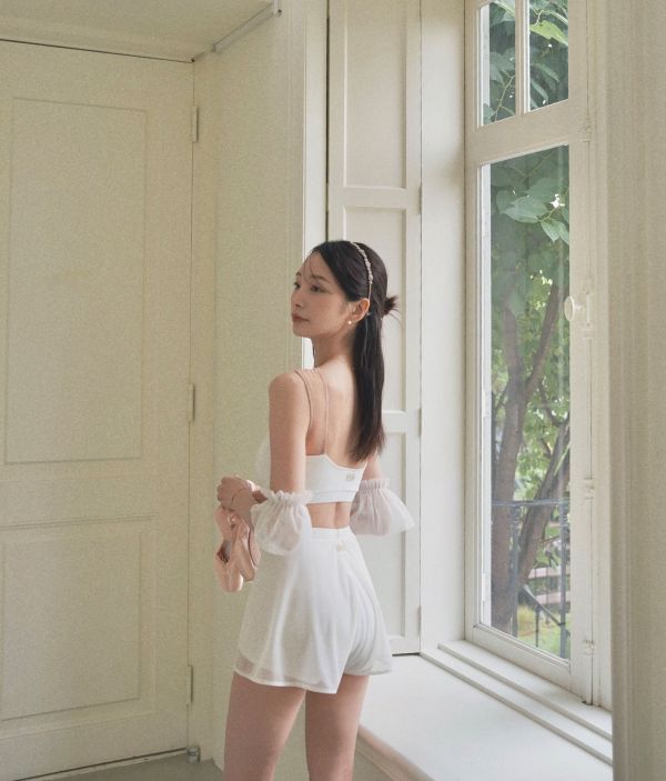 韓國Lenique - Peony Ivory鋼管舞衣 (上衣+短褲) 