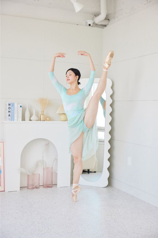 韓國Entrechat - Cloud Dream長袖舞衣 (Light Green) 