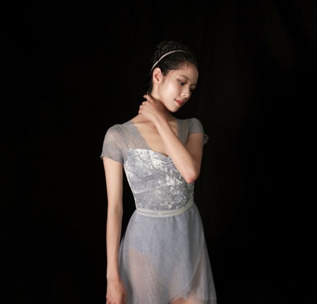 韓國iilaire - Clare velvet Blue短袖舞衣 