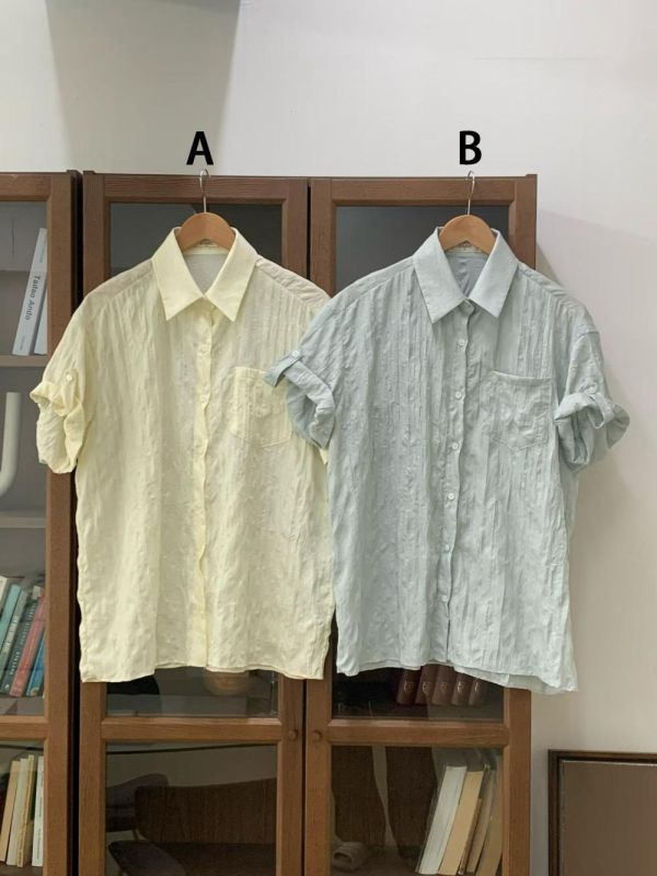 韓國質感選品 - 折袖微皺襯衫上衣 (兩色) 