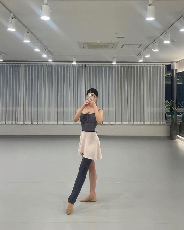 韓國Bonanza - Independence吊帶碳灰舞衣 (스텔라) 