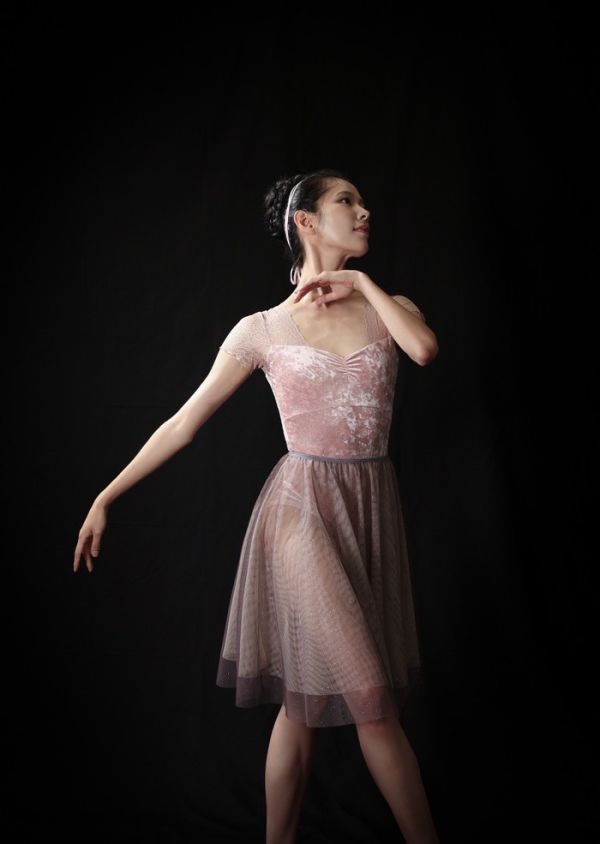 韓國iilaire - Clare velvet Rose短袖舞衣 