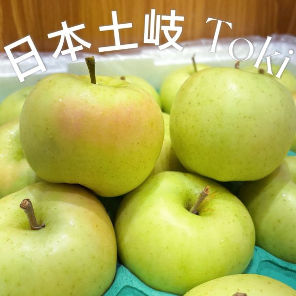 日本土歧TOKI 水蜜桃蘋果 青森縣土岐蘋果 (TOKI)  腮紅蘋果 青森蘋果
🍏 口感清脆爽口
🍯 果汁香甜豐沛
🌸 香氣迷人

💛 黃金果皮在陽光下,會帶上粉嫩腮紅（粉紅/橘紅色）😳
顏值高、甜度高、口感更是滿分！