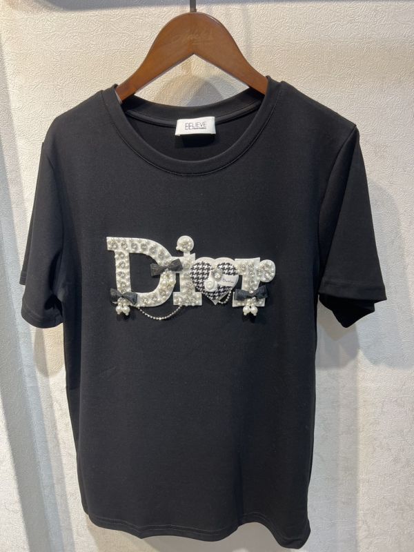 重工設計款釘珠上衣 重工設計款釘珠上衣