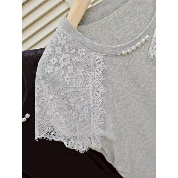 設計肩拼接蕾絲棉質上衣 設計肩拼接蕾絲棉質上衣