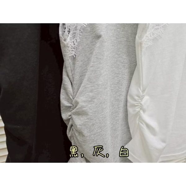 設計肩拼接蕾絲棉質上衣 設計肩拼接蕾絲棉質上衣