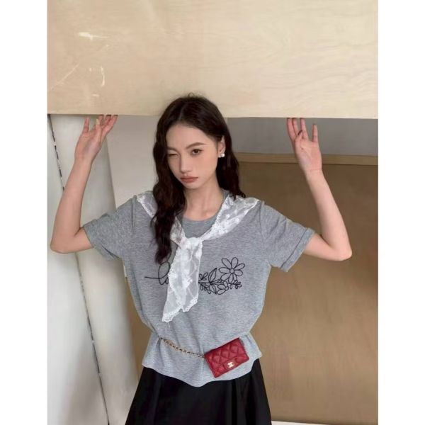 蕾絲領巾繡花T（現貨灰） 蕾絲領巾繡花T