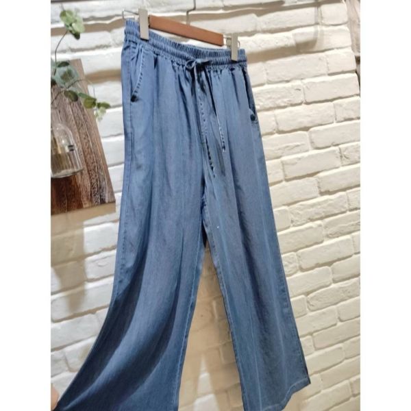 天絲牛仔垂墜感深藍/淺藍 落地褲 休閒長褲 天絲牛仔垂墜感深藍/淺藍 落地褲 休閒長褲