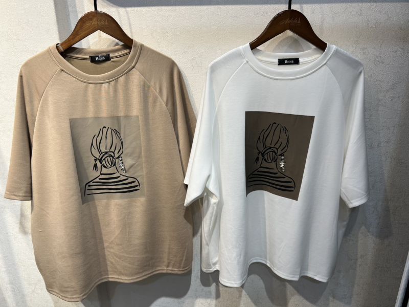 簡約寬鬆韓系時尚上衣 