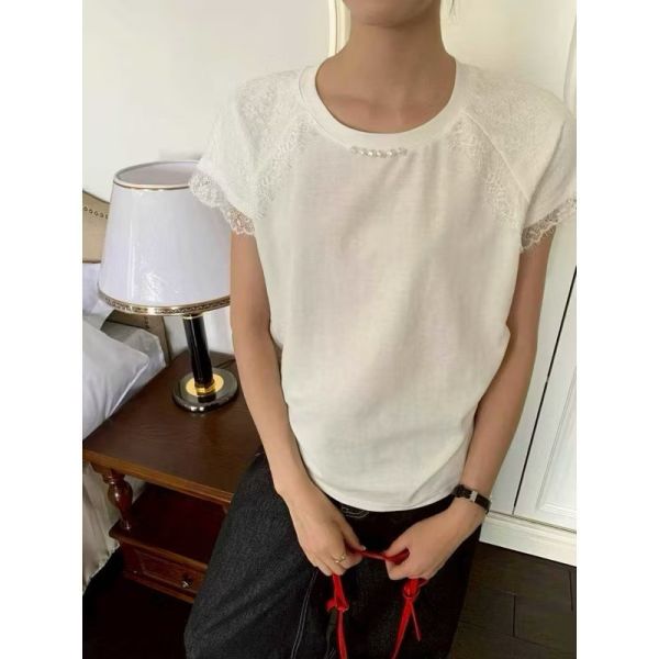 設計肩拼接蕾絲棉質上衣 設計肩拼接蕾絲棉質上衣