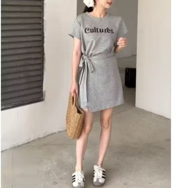 彈力涼感棉質側綁帶假兩件字母中長版上衣 假兩件短洋裝