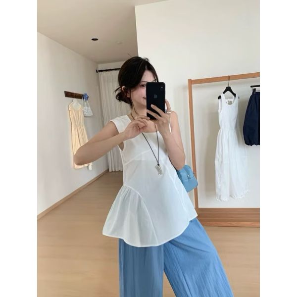 澎裙剪裁無袖上衣 修飾腰身・夏日顯瘦設計 澎裙剪裁無袖上衣 修飾腰身・夏日顯瘦設計