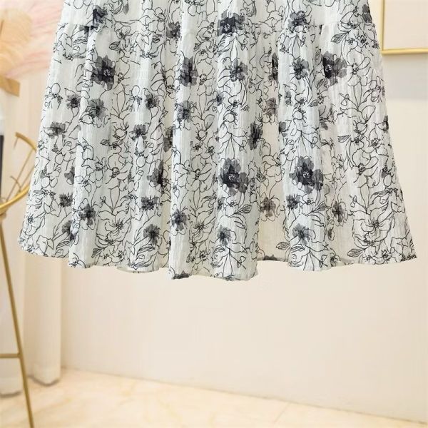 複古碎花新款高腰顯瘦花長裙 複古碎花新款高腰顯瘦花長裙