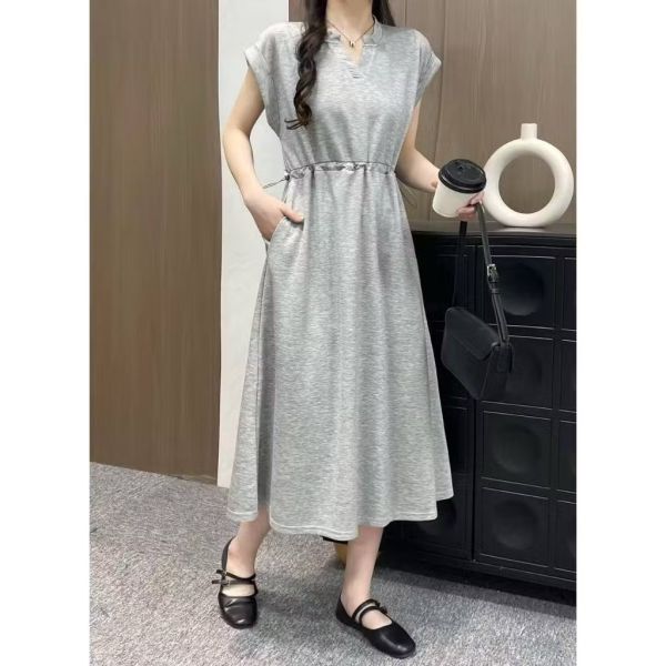 韓系氣質V領空氣棉側口袋收腰連身洋 空氣棉側口袋收腰連身洋