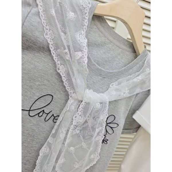 蕾絲領巾繡花T（現貨灰） 蕾絲領巾繡花T