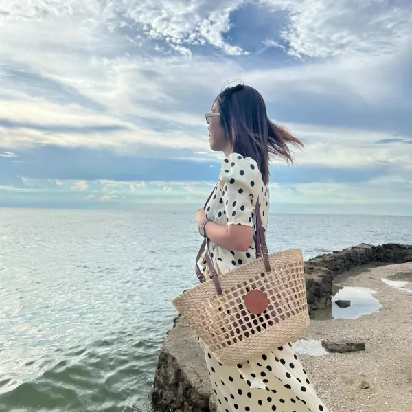 Oak Bag Its Saan、泰國手工包、藤編包推薦、自然風包包、手工藝設計、編織包品牌