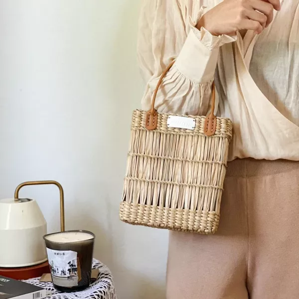 Jasmine 茉莉花包 Its Saan、泰國手工包、藤編包推薦、自然風包包、手工藝設計、編織包品牌