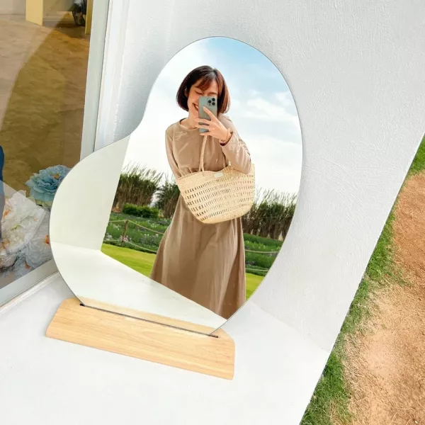 Camellia Bag 山茶花包 Its Saan、泰國手工包、藤編包推薦、自然風包包、手工藝設計、編織包品牌